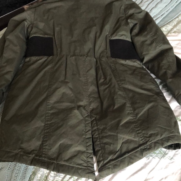 DKNY Anorak Jacket - Picture 7 of 7